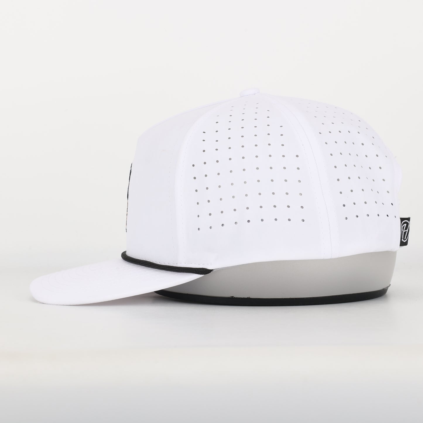 Wake Forest Demon Deacon Performance Rope Hat - White