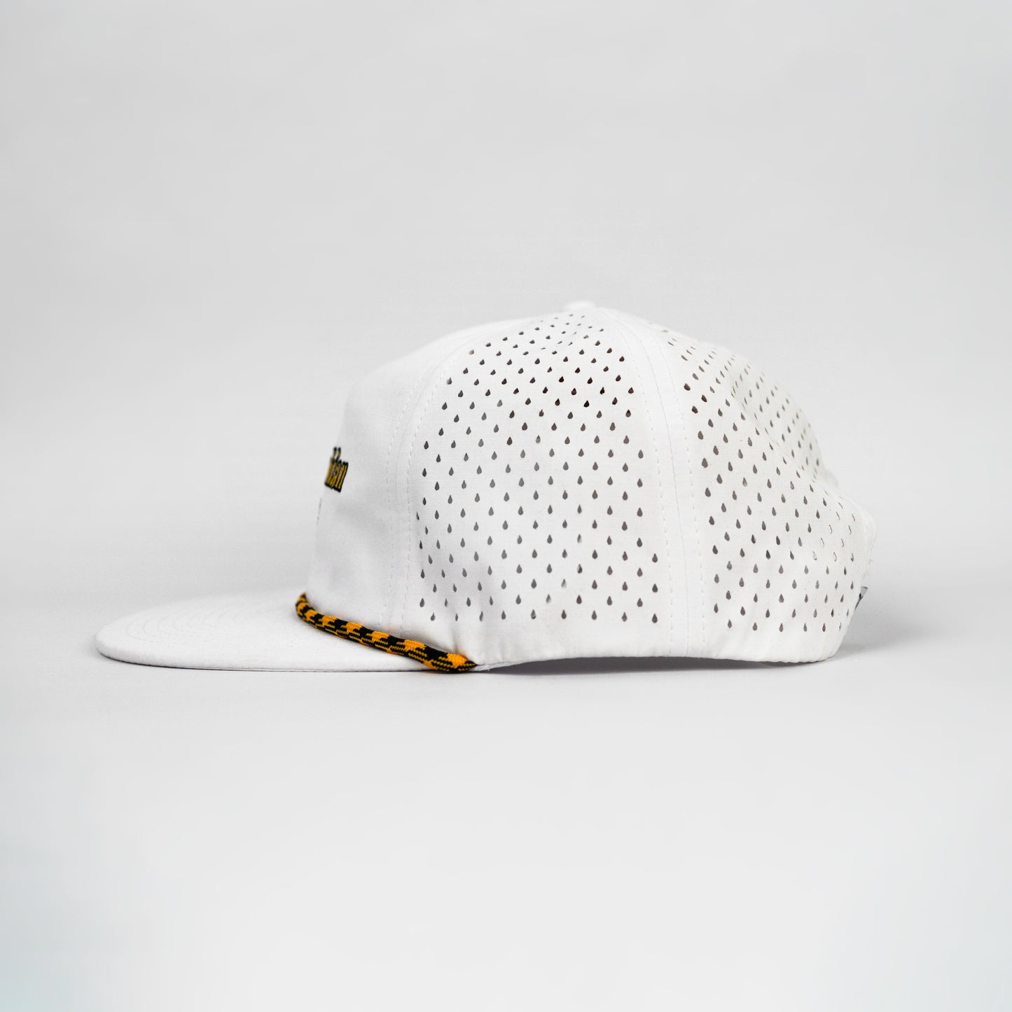 Appalachian State Rope Hat- Soft White Performance Unstructured