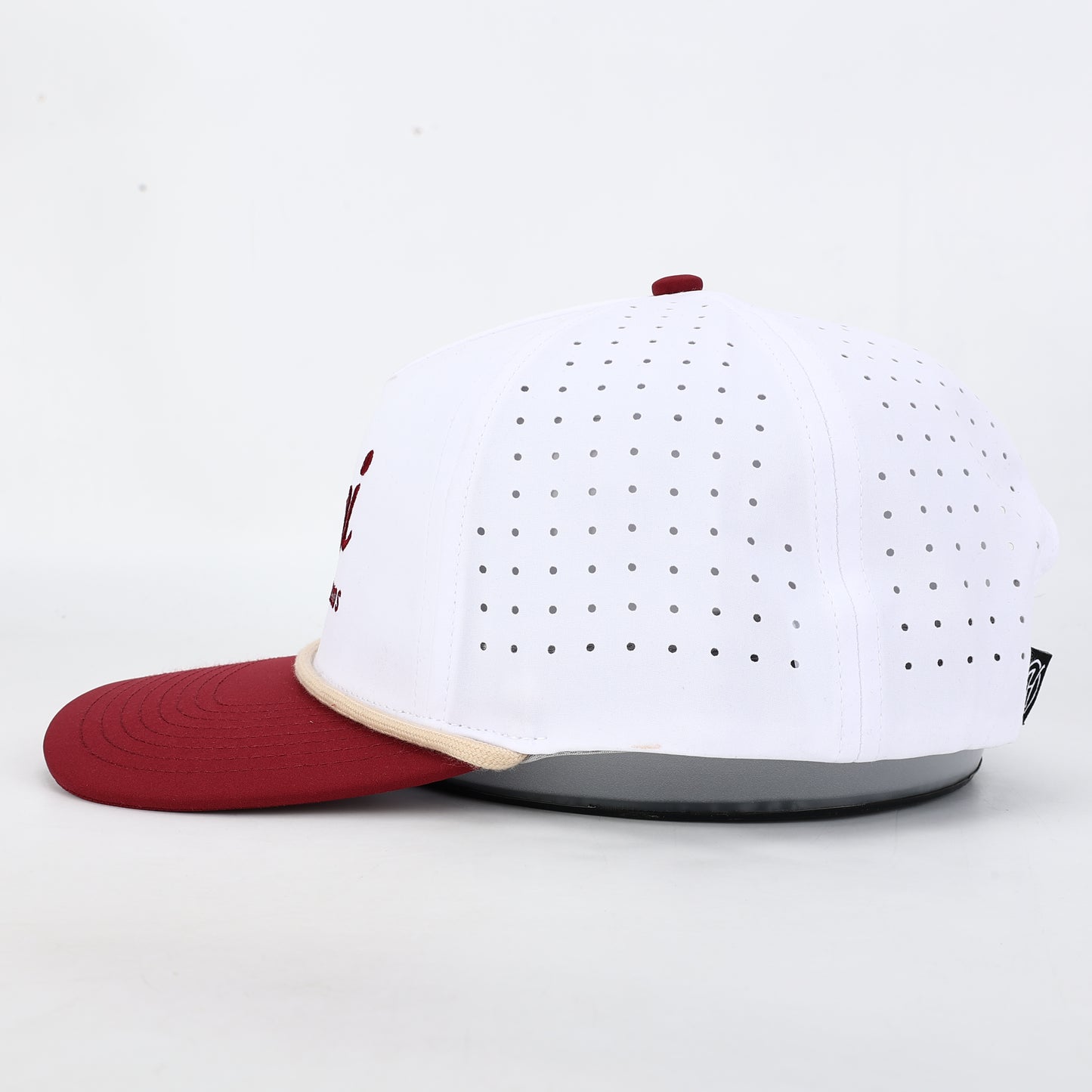 Hovi White/Garnet Performance Hat