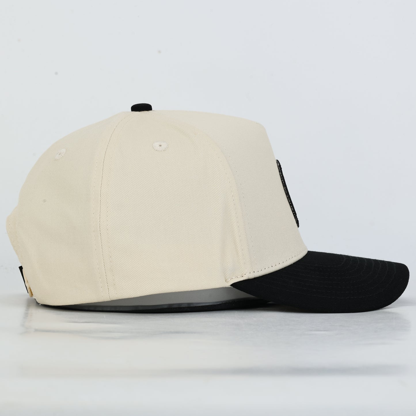 Vanderbilt Patch Cotton Hat- Cream/White