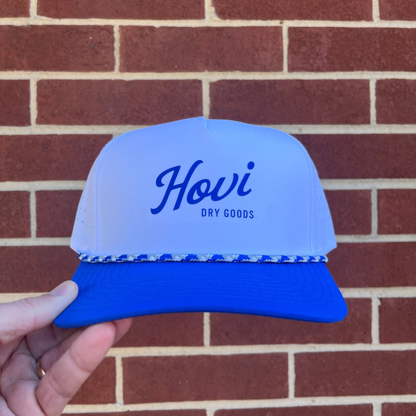 Hovi White/Blue Performance Hat